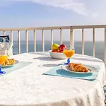 Nice apartment in Benalmadena with WiFi&1 Bedrooms
